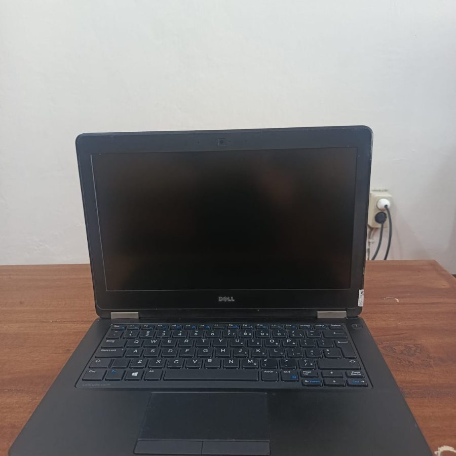 DELL Latitude E5270